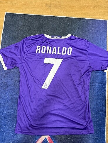 Adidas Ronaldo forma