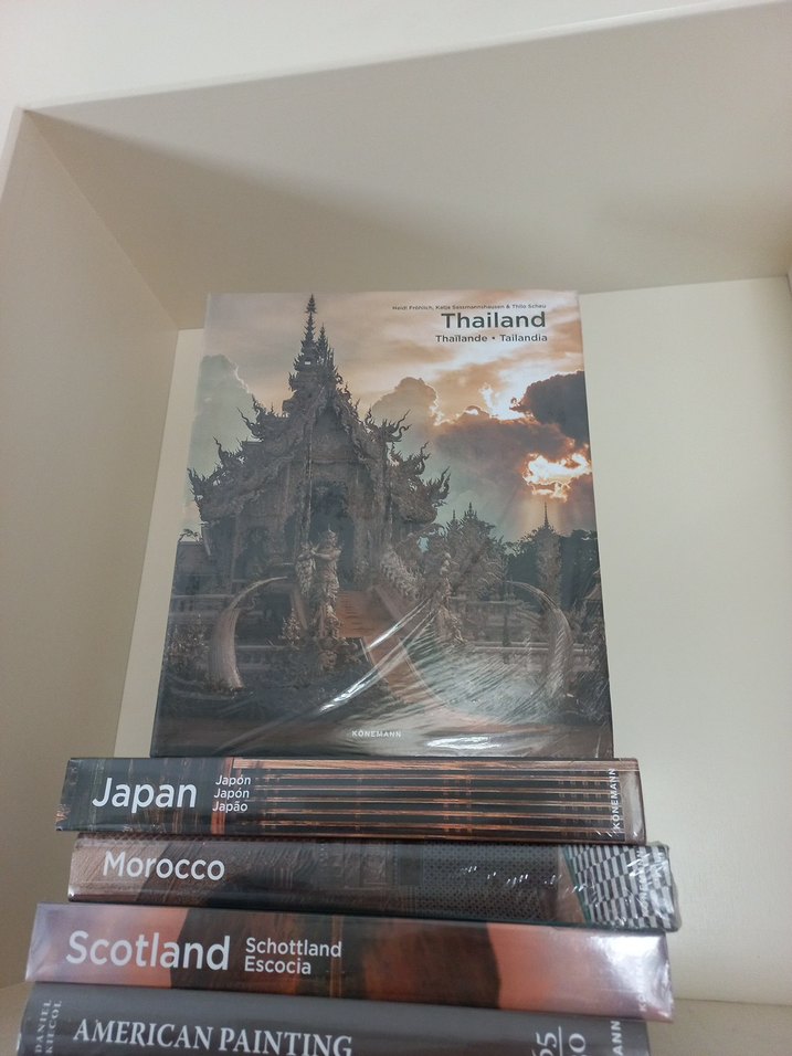 Yabancı Dil Kitapları Seti - Atlar ve Dünya Ülkeleri Könemann - Görsel 3