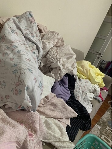 Bebek kullanılmış fazla kıyafetler