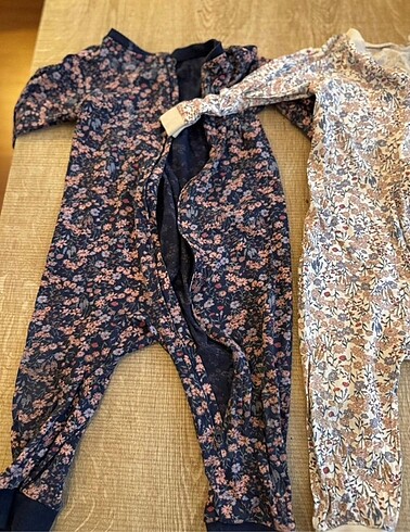 H&M Kız bebek tulum 12-18 ay takım olarak satılıyor