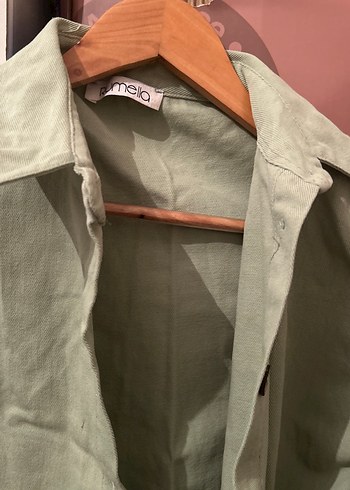 Kadın açık yeşil Keten Midi Gömlek, Düğmeli, Salaş Kesim - Görsel 2