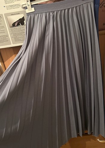 Gri/buz mavisi pileli Kadın Etek - Görsel 2