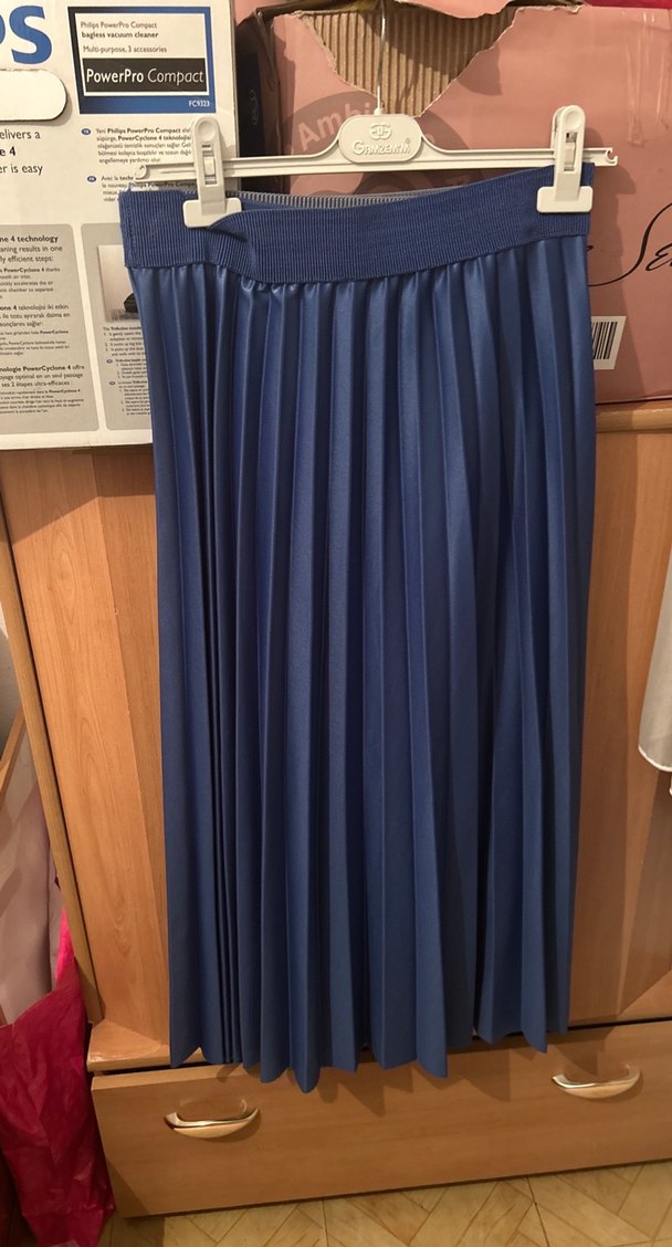 Gri/buz mavisi pileli Kadın Etek - Görsel 3