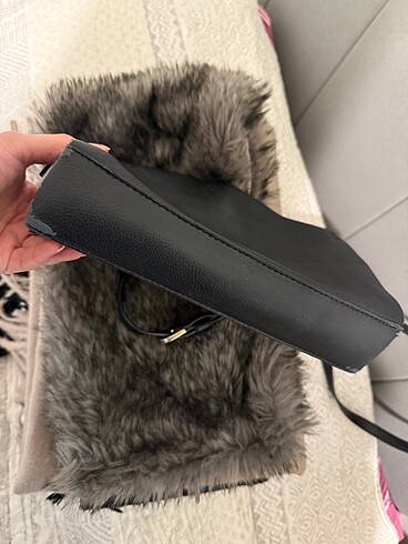 Beden siyah Renk Calvin Klein askılı çanta