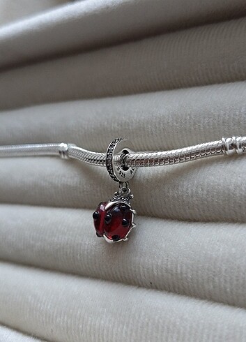 Pandora Gümüş uğur böceği charm