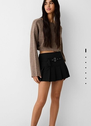m Beden Bershka kemerli tailored fit pilili mini etek, sıfır ürün