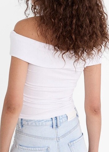 s Beden stradivarius açık omuzlu beyaz bluz, sıfır ürün, 36 beden