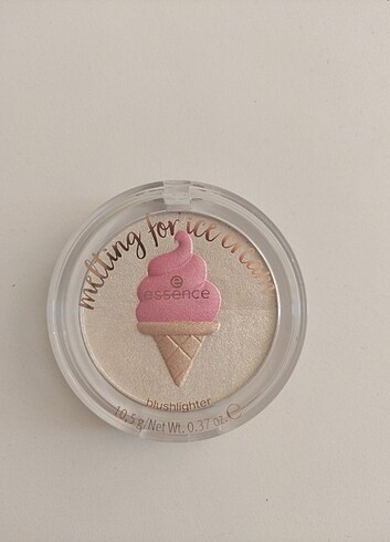 Essence Melting For Ice Cream Allık ve Aydınlatıcı, sıfır ürün,