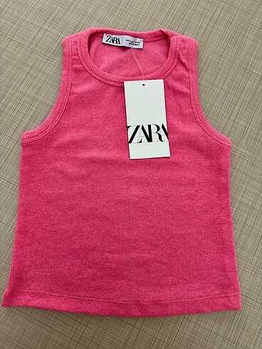 zara pembe crop atlet