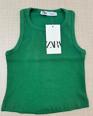 zara yeşil crop atlet