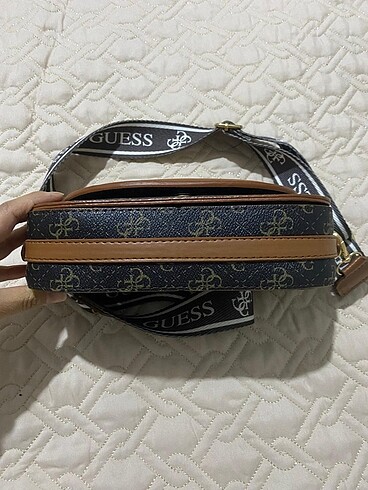 Beden Guess çanta