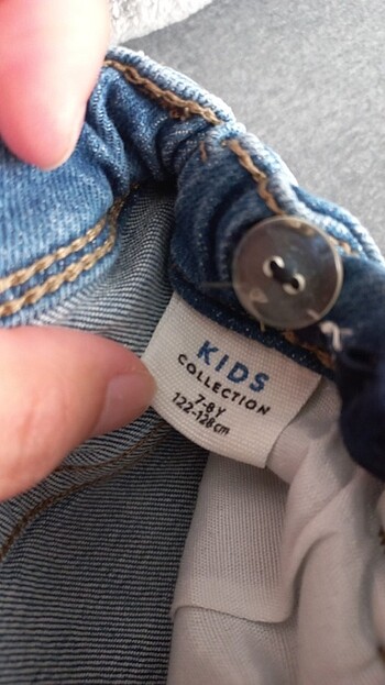 8 Yaş Beden mavi Renk 8 yaş kot pantolon