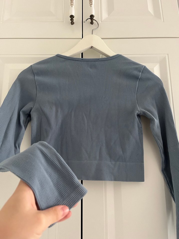 Pull&Bear Mavi Uzun Kollu Crop Top - Görsel 3