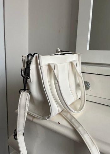 Beyaz Deri Kadın Çanta - Görsel 2