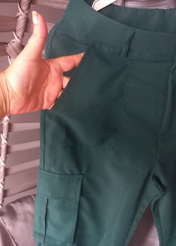 m Beden Kadın Loose Fit Yeşil Midi Kumaş Pantolon s.m uyumlu geniş kalıp