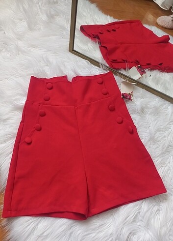 Kırmızı Kumaş şort - Görsel 2