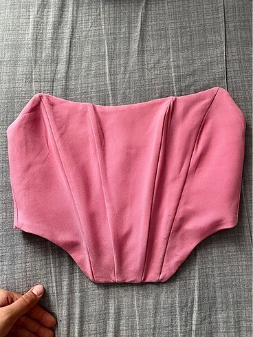 pembe straplez büstiyer