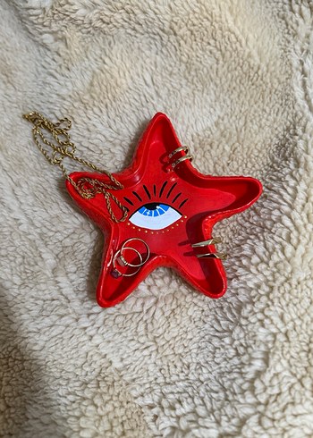 Kırmızı Göz desenli Yıldız Takı - Görsel 2