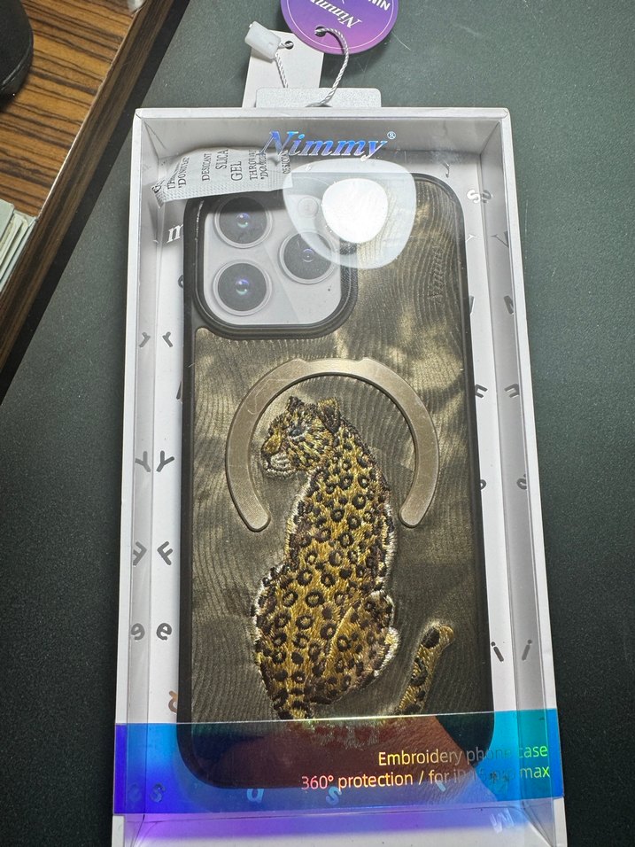 Altın Renkli Pullu Bohem Telefon Kılıfı - Görsel 2