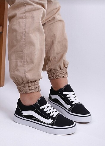 Vans Siyah Sneaker Ayakkabı