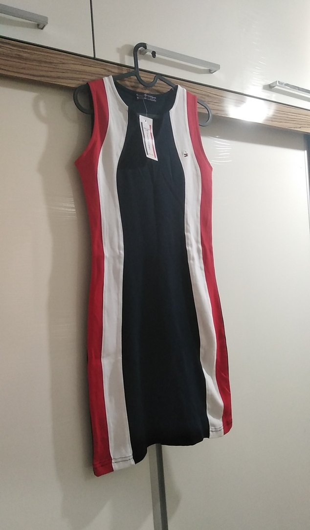 Kolsuz V Yaka Spor Midi Elbise - Görsel 2