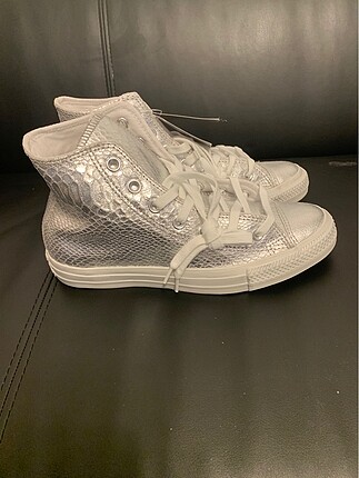 39 Beden çeşitli Renk orjinal converse orjinal