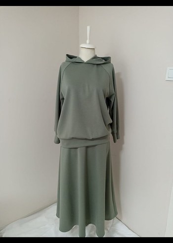 Kadın Kapüşonlu Uzun yeşil alt üst takim - Görsel 2