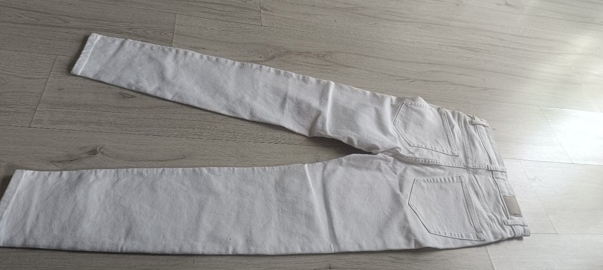 Beyaz Kadın Pamuklu Midi Kot Pantolon - Görsel 3