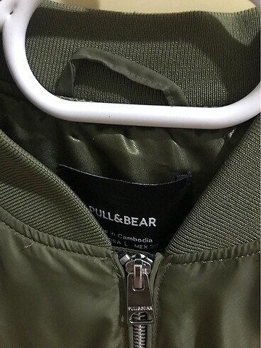 l Beden Pull bear haki bomber ceket