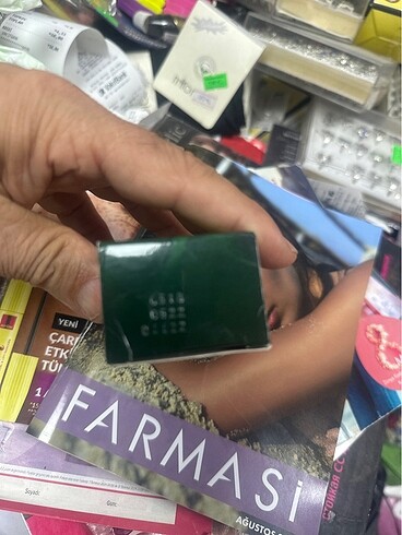 Farmasi Bb light to medium Farmasi krem