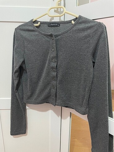 Trendyolmilla Düğmeli Crop Bluz
