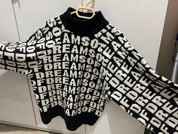 H&M kazak