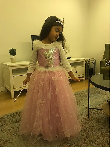 Pembe elsa elbise