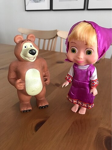 Koca ayi ve masha figurleri