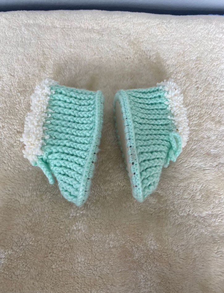 Turkuaz Örgü Kız Bebek Patik - Görsel 2