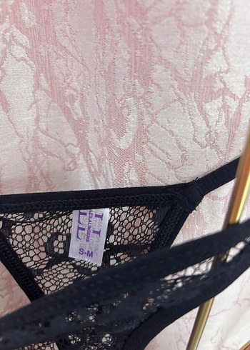 Siyah Nakışlı Gotik Sütyen Takımı - Görsel 4