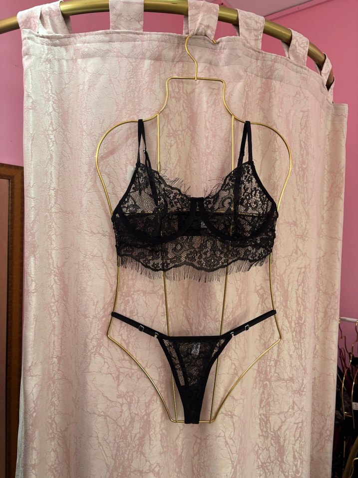 Siyah Nakışlı Gotik Sütyen Takımı - Görsel 3