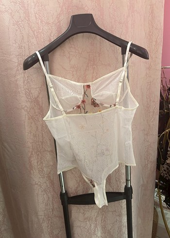 Nakışlı Beyaz Bodysuit - Görsel 7