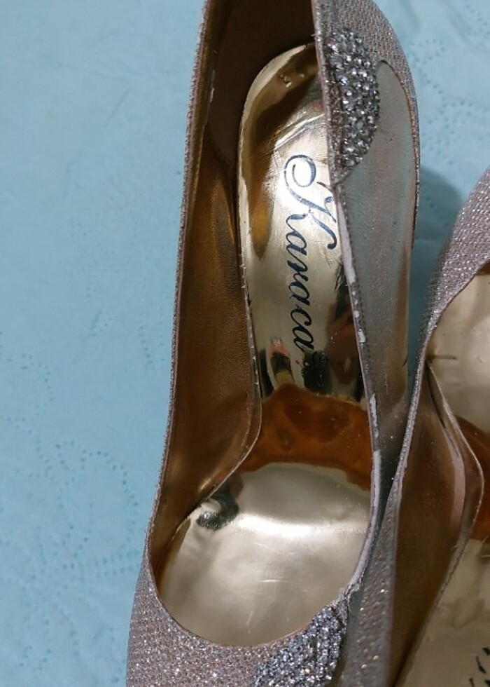 Altin sarisi taski ayakabi - Görsel 3