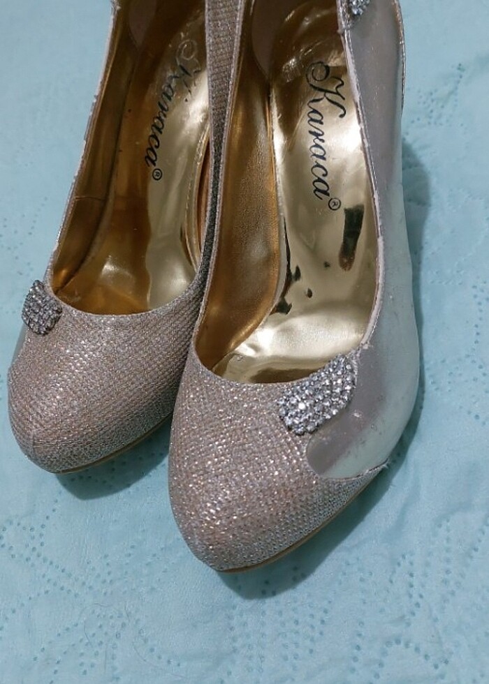 Altin sarisi taski ayakabi - Görsel 4