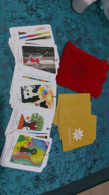 Dişil tarot kartları