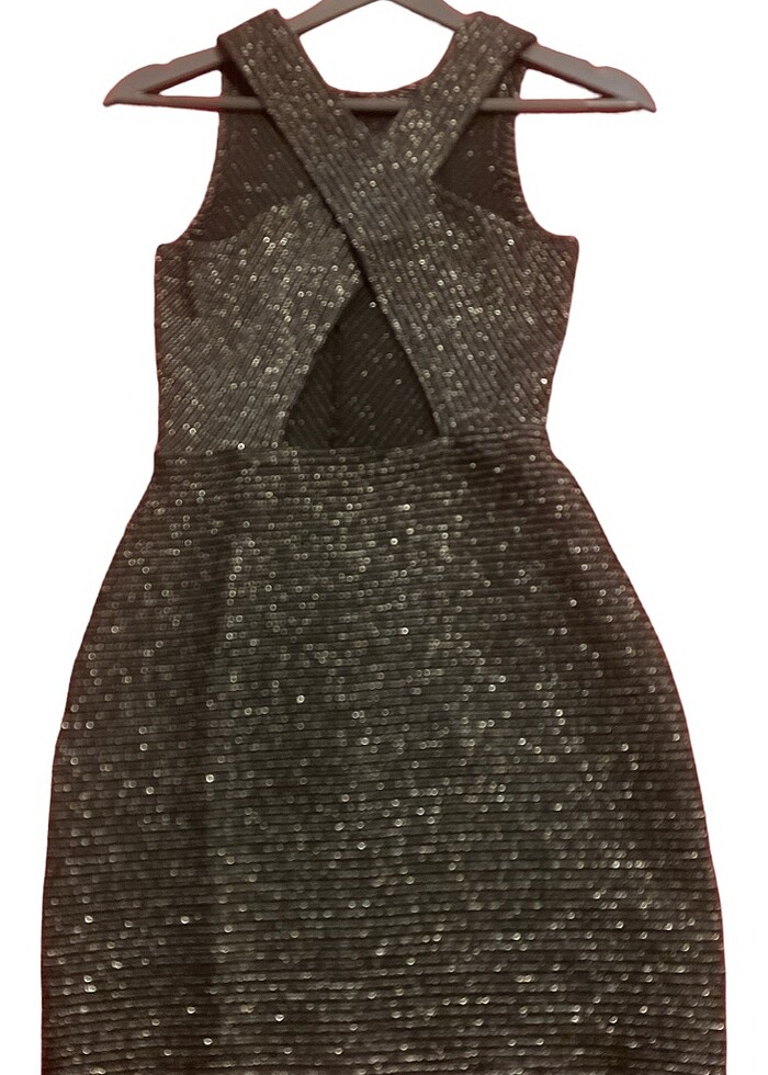 Yazlık sırtı çapraz elbise - Görsel 2