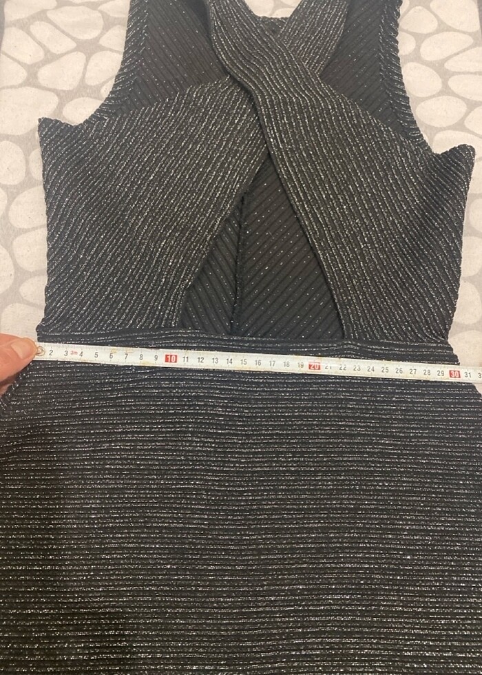 Yazlık sırtı çapraz elbise - Görsel 4