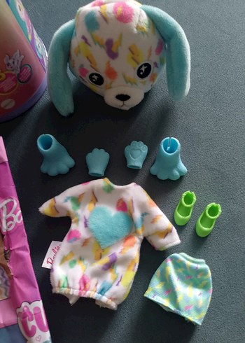 Beden Renk Barbie Cutie Reveal Bebek Seti