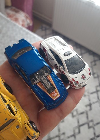 Renkli Metal Oyuncak Araba Seti - Görsel 3