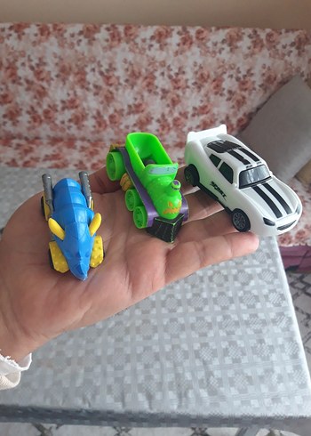 Renkli Oyuncak Araba Seti - Görsel 3