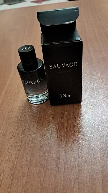 1adet sauvage 10 ml canta boy parfüm erkek