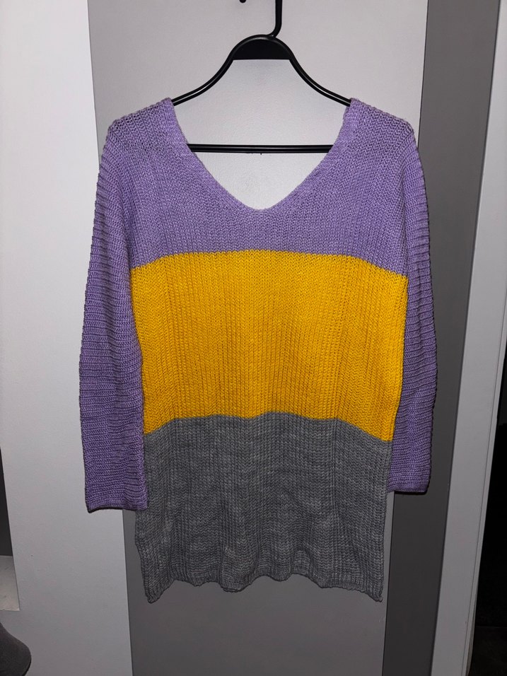 Renk Bloklu V Yakalı Triko Kazak - Görsel 3