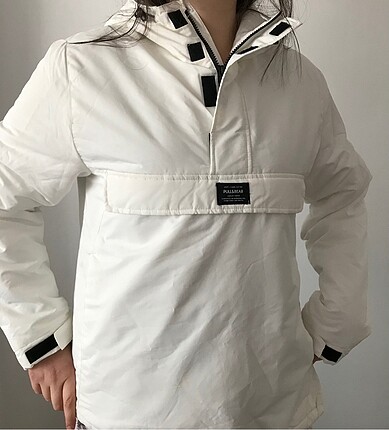 PULL&BEAR KANGURU MONT
