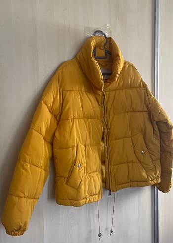 Pull and Bear Şişme mont